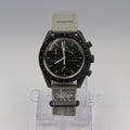 Omega Swatch Omega Swatch X Omega Moonswatch - Snoopy grey