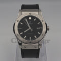 HUBLOT CLASSIC FUSION KING  WATCH - 42 MM - BLACK DIAL - SS BLACK RUBBER AND LEATHER STRAP